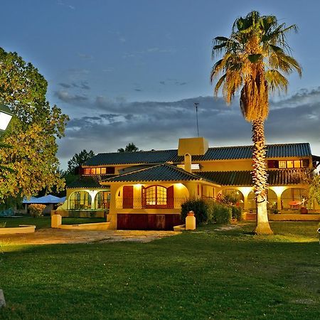 Villa Los Sauces Chacras de Coria Esterno foto